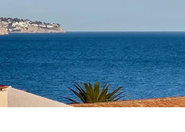 Ap387 Alcazaba South View *